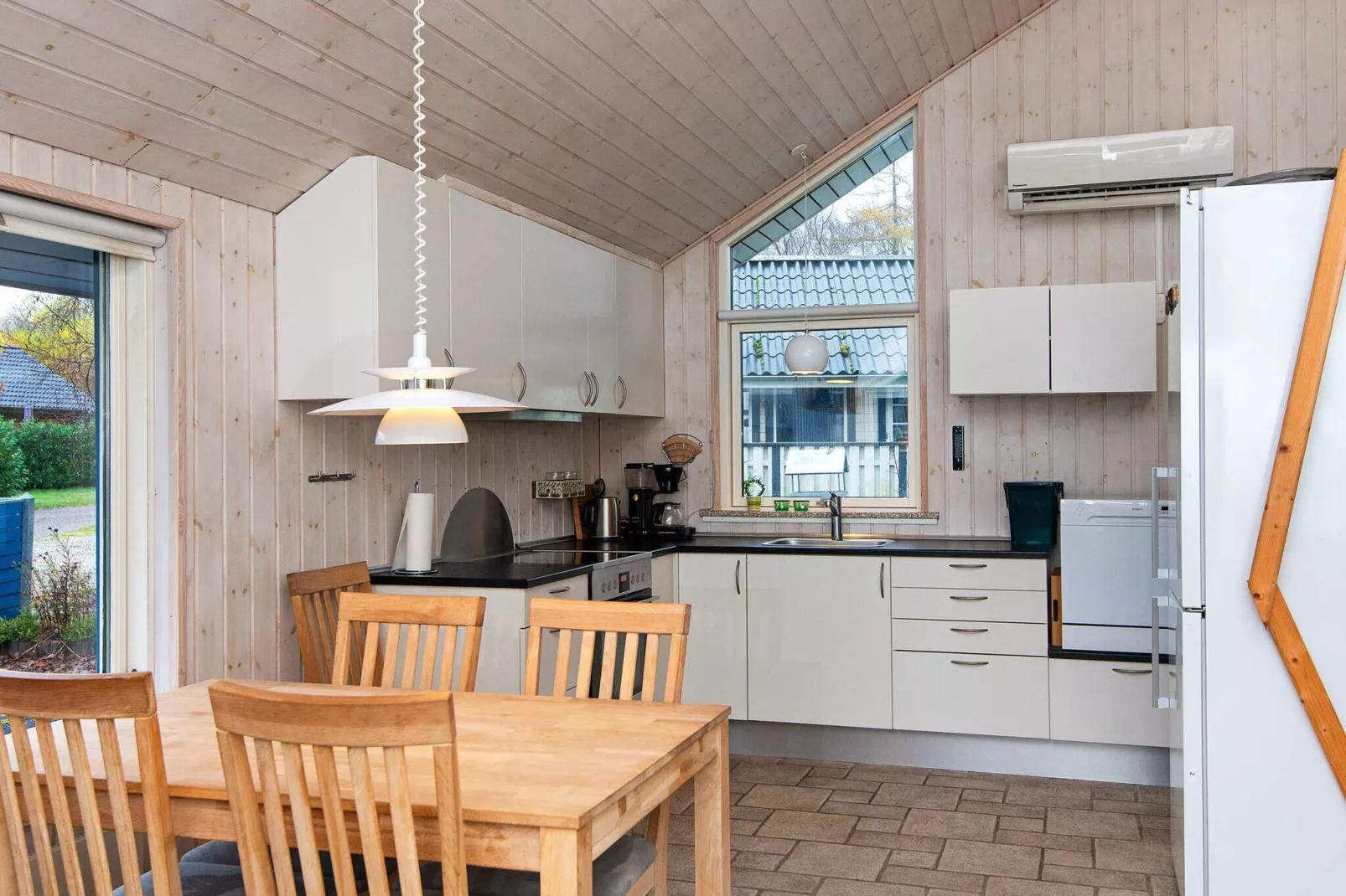 6 person holiday home in Kibæk-Indoor