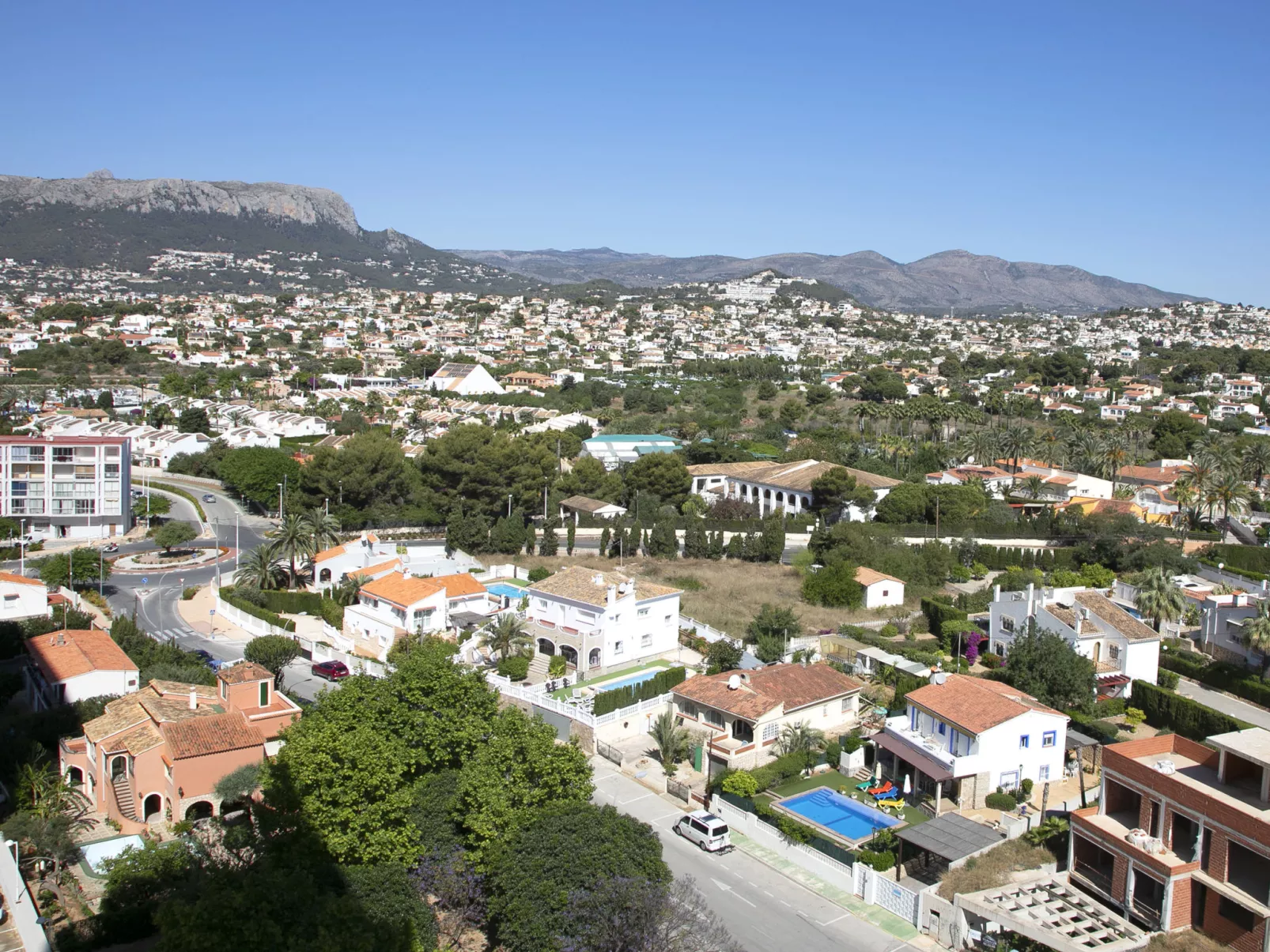 Esmeralda Suites-Outside