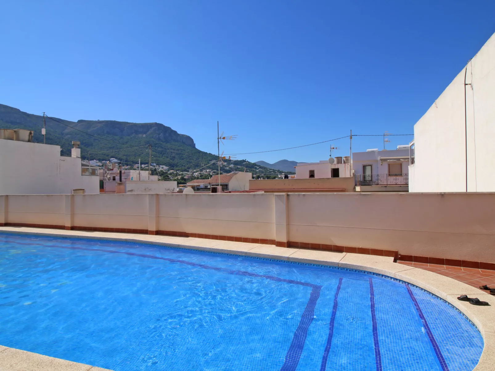 Calpe Bay 3-Outside