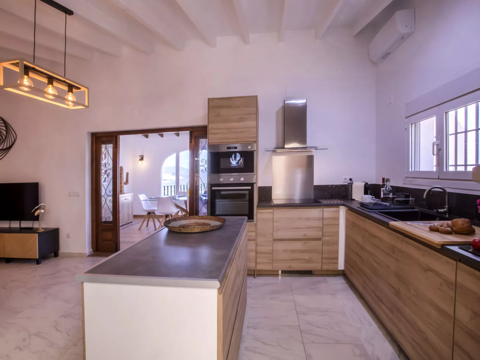 Villa Teresita-Inside