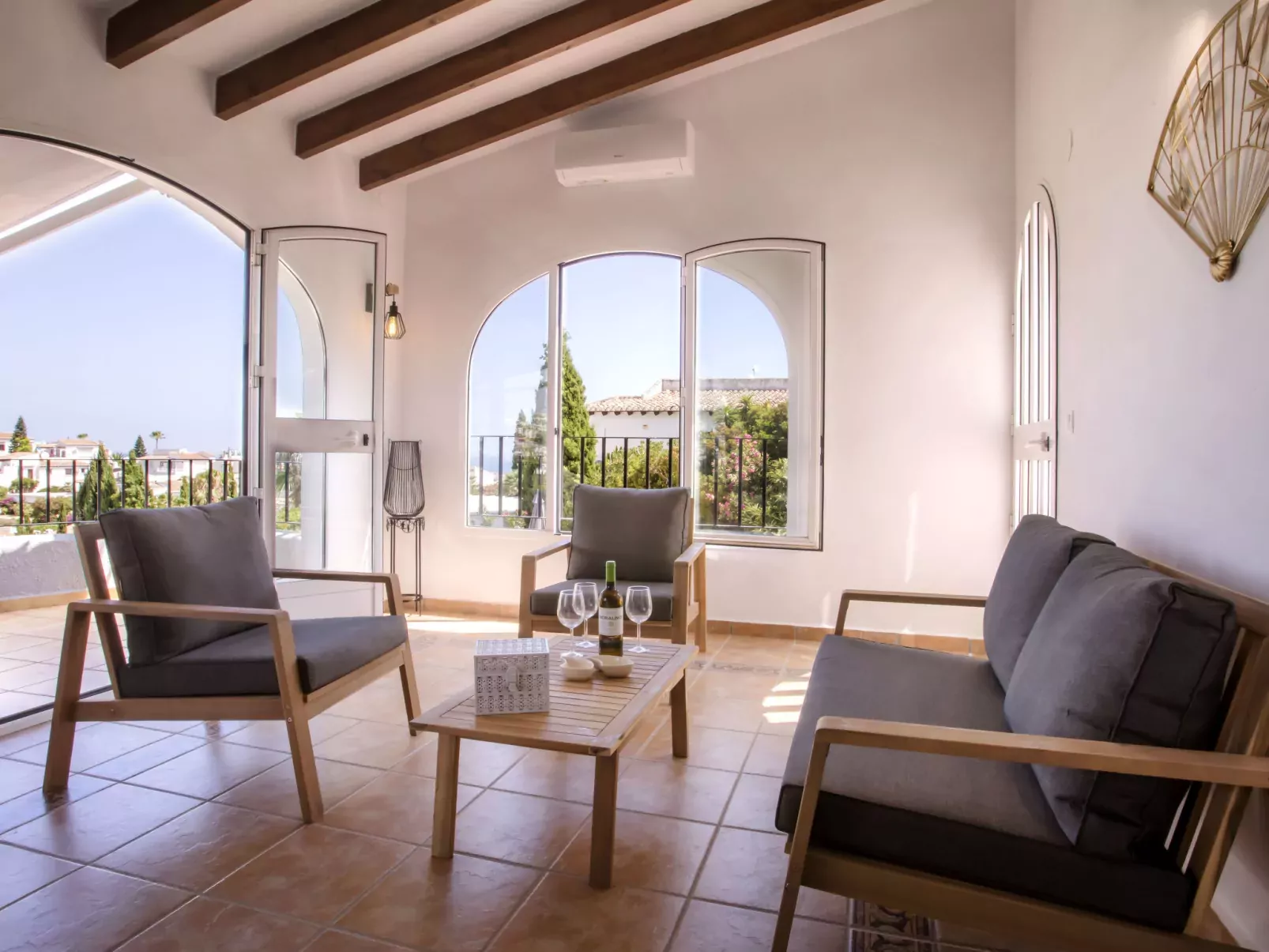Villa Teresita-Inside