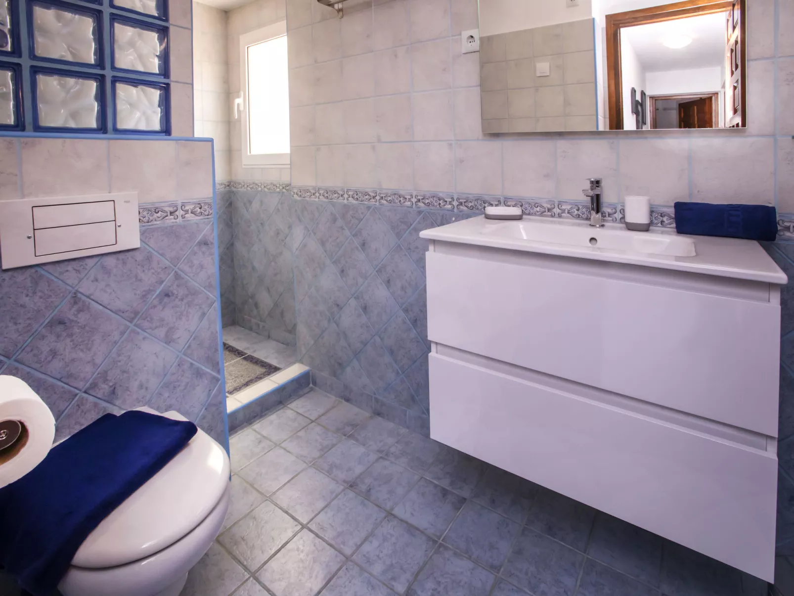 Villa Teresita-Inside