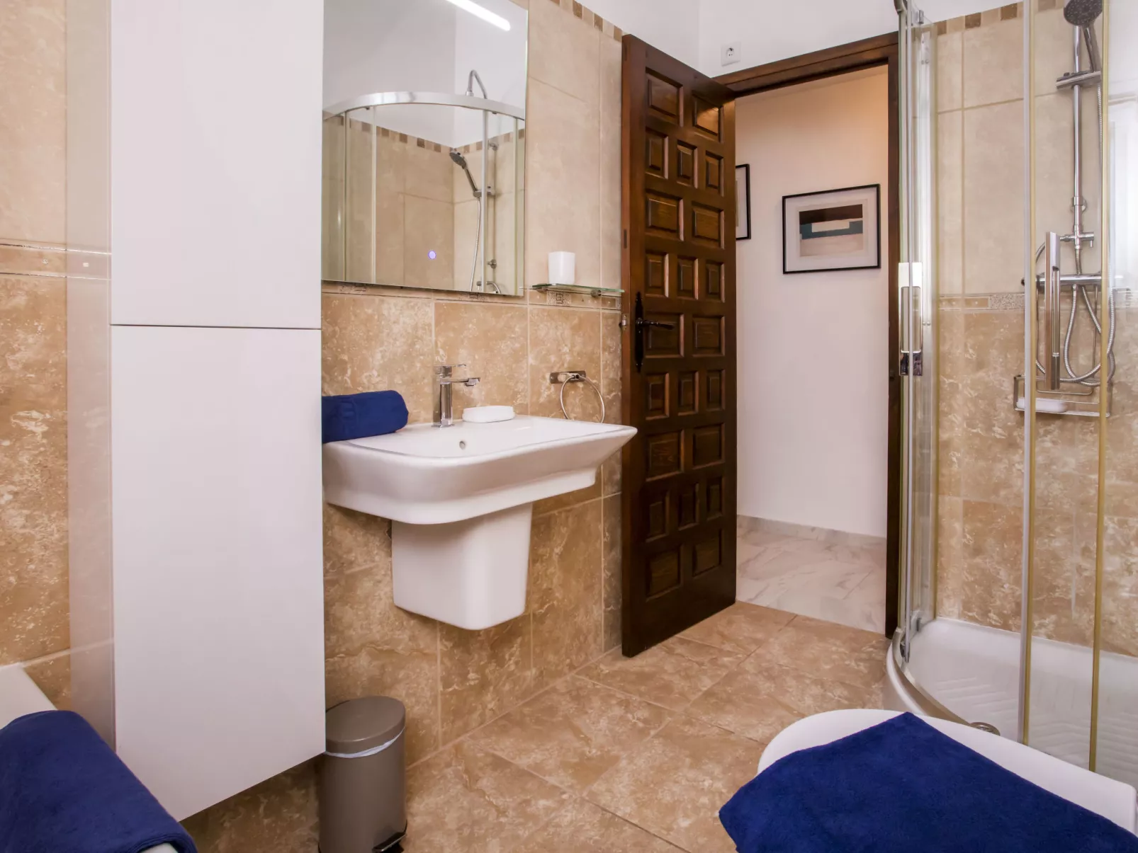 Villa Teresita-Inside