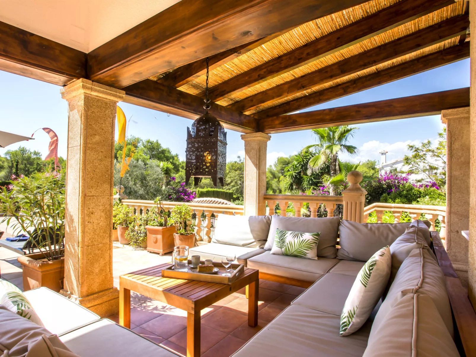 Villa Lantana-Outside