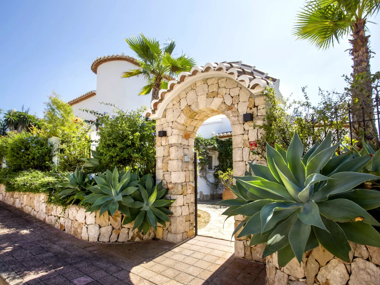 Villa Lantana-Outside
