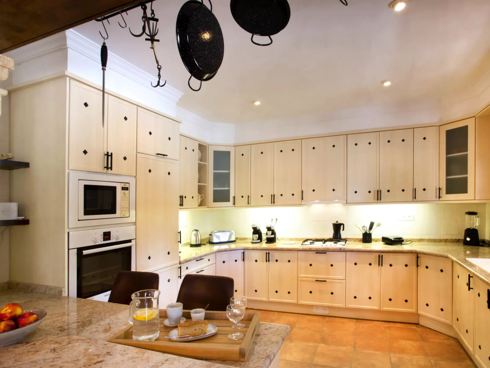 Villa Lantana-Inside