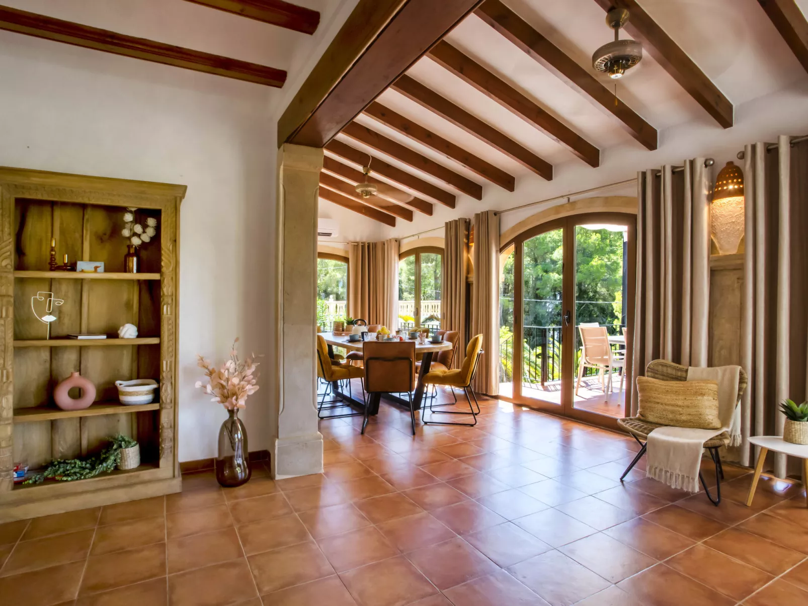 Villa Rubi-Inside
