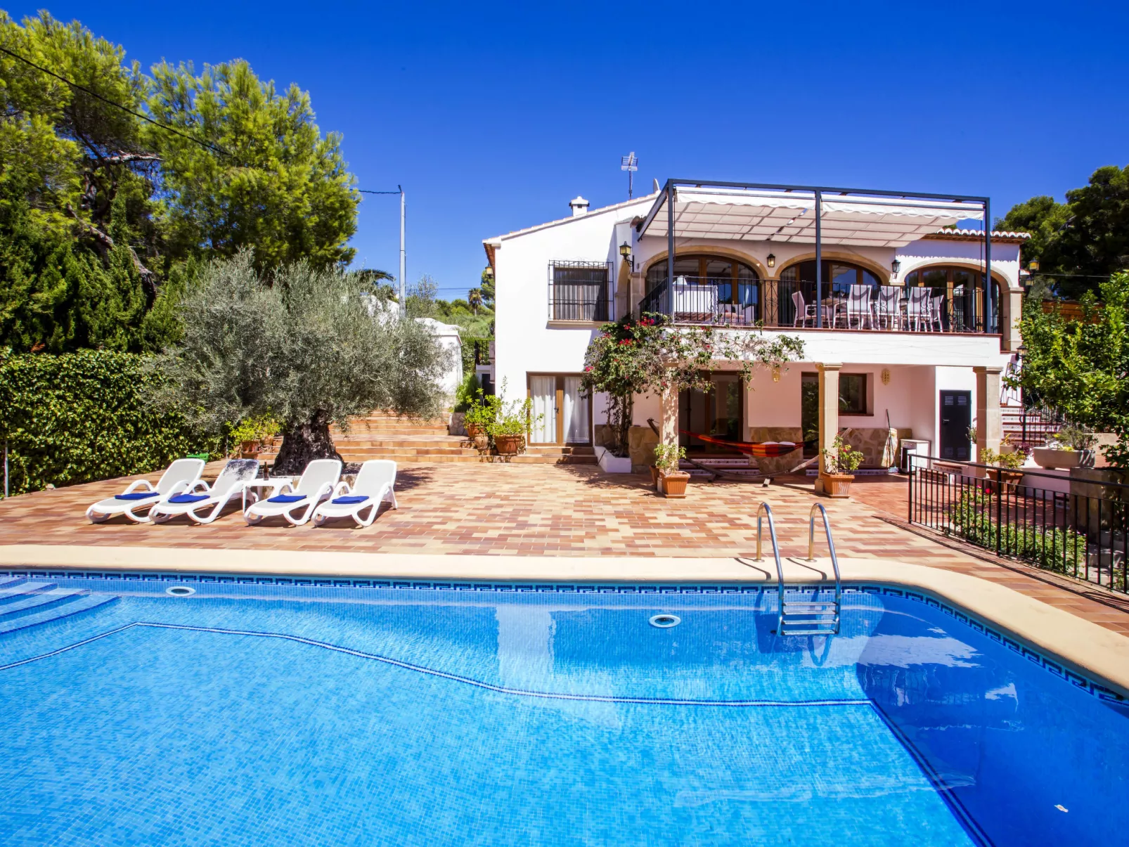 Villa Rubi-Outside