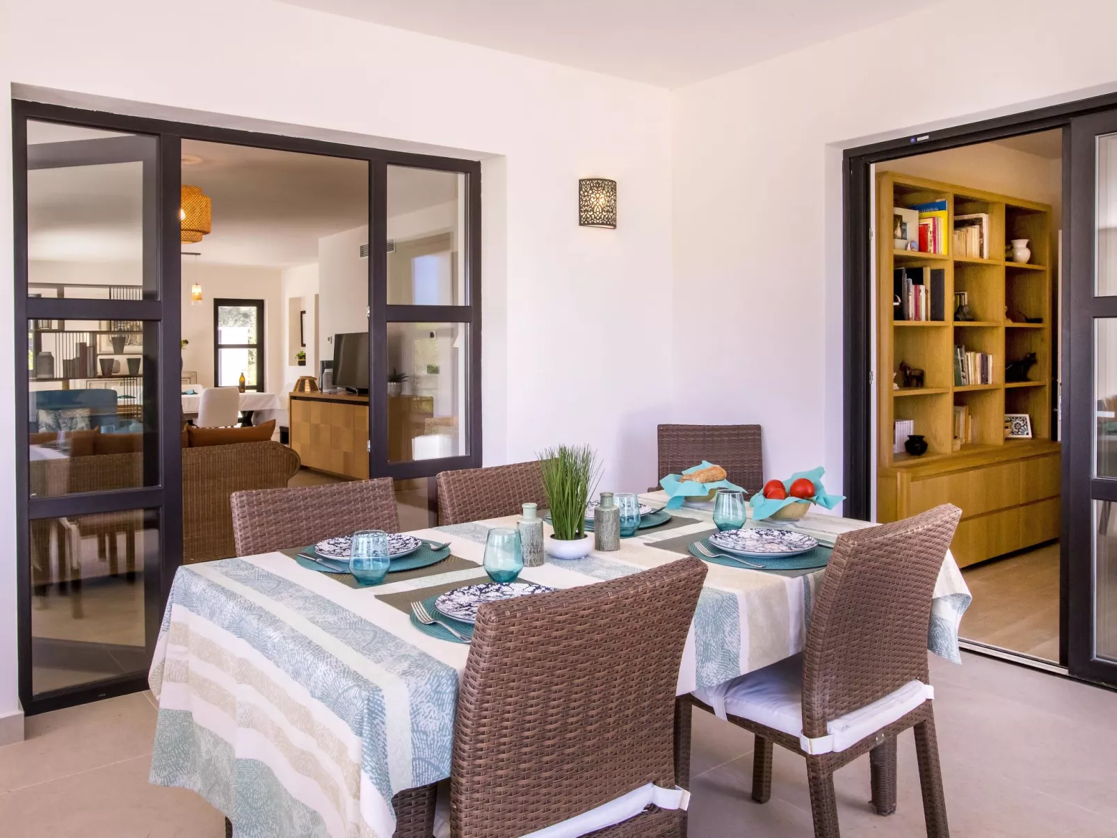 Villa Almandrina-Inside