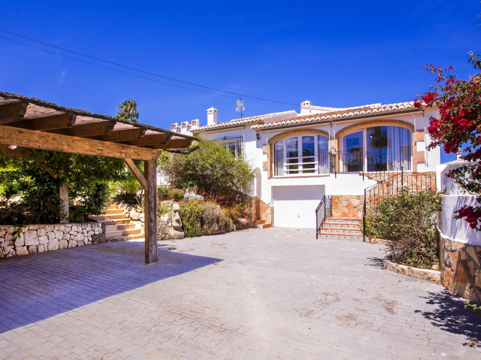 Villa La Esquina-Outside