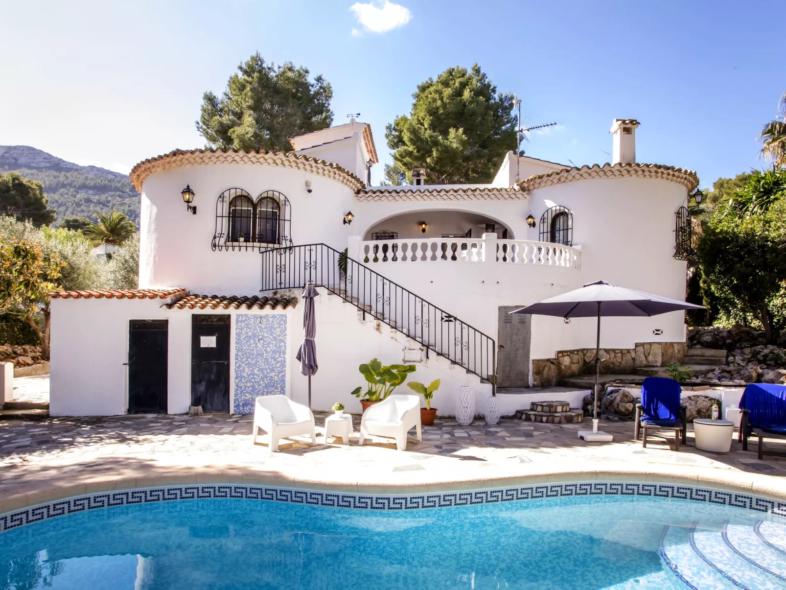 Garoe Villa-Outside