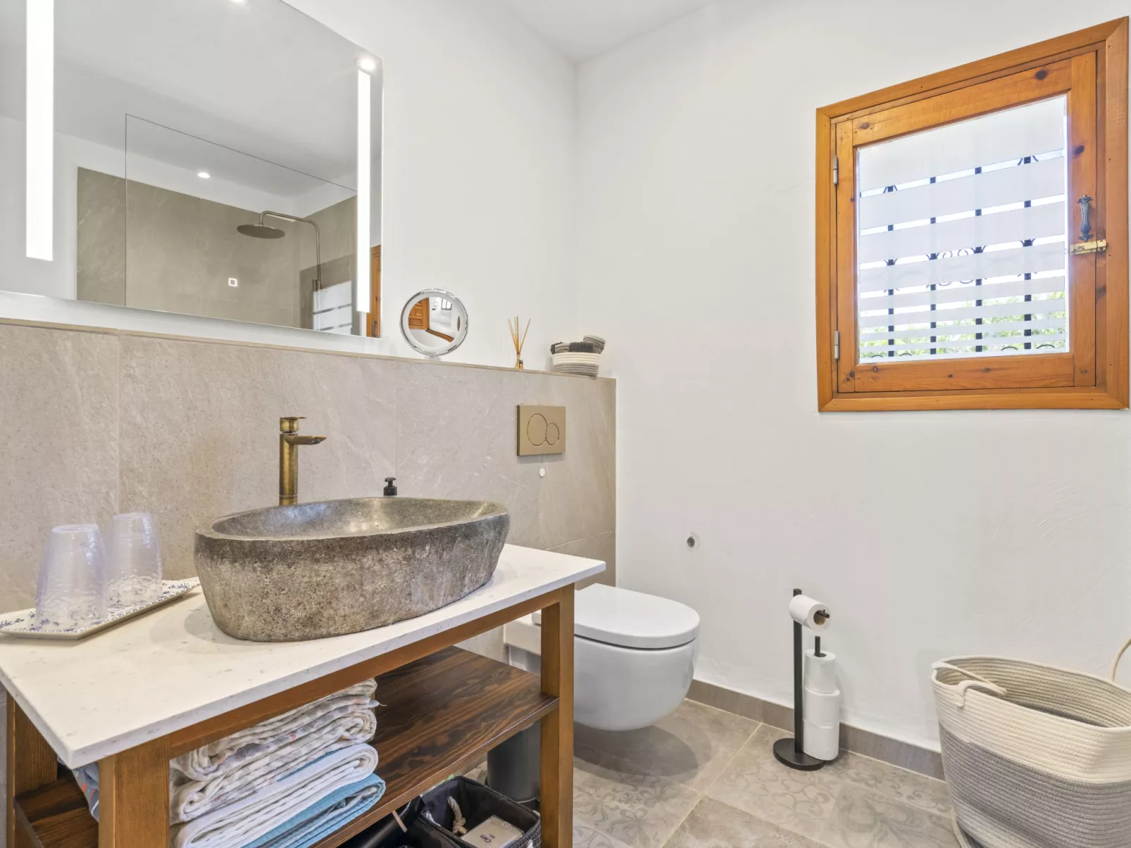 Casa Xirimoia-Inside