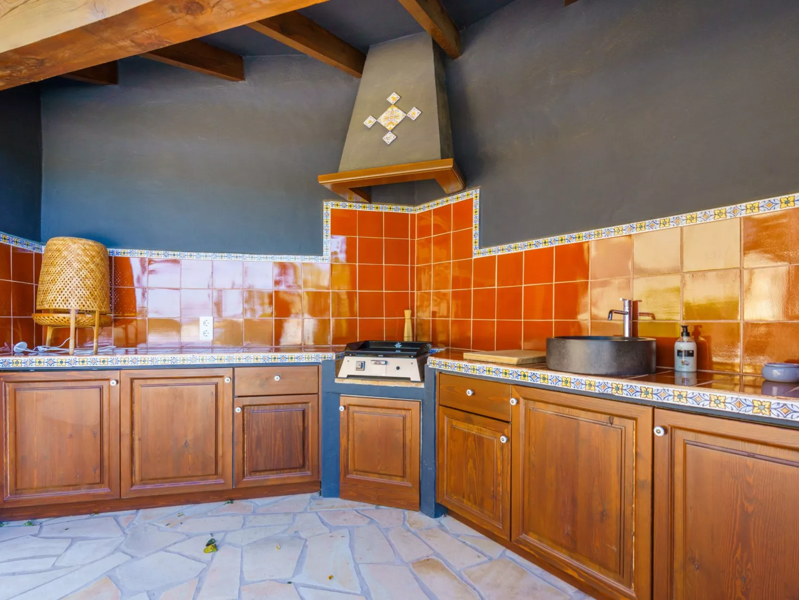 Casa Xirimoia-Inside