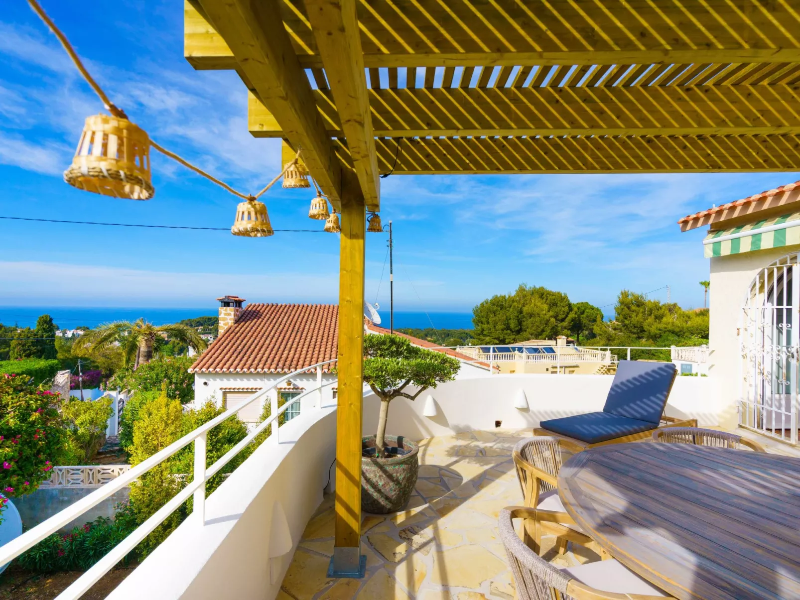 Villa La Colina-Outside