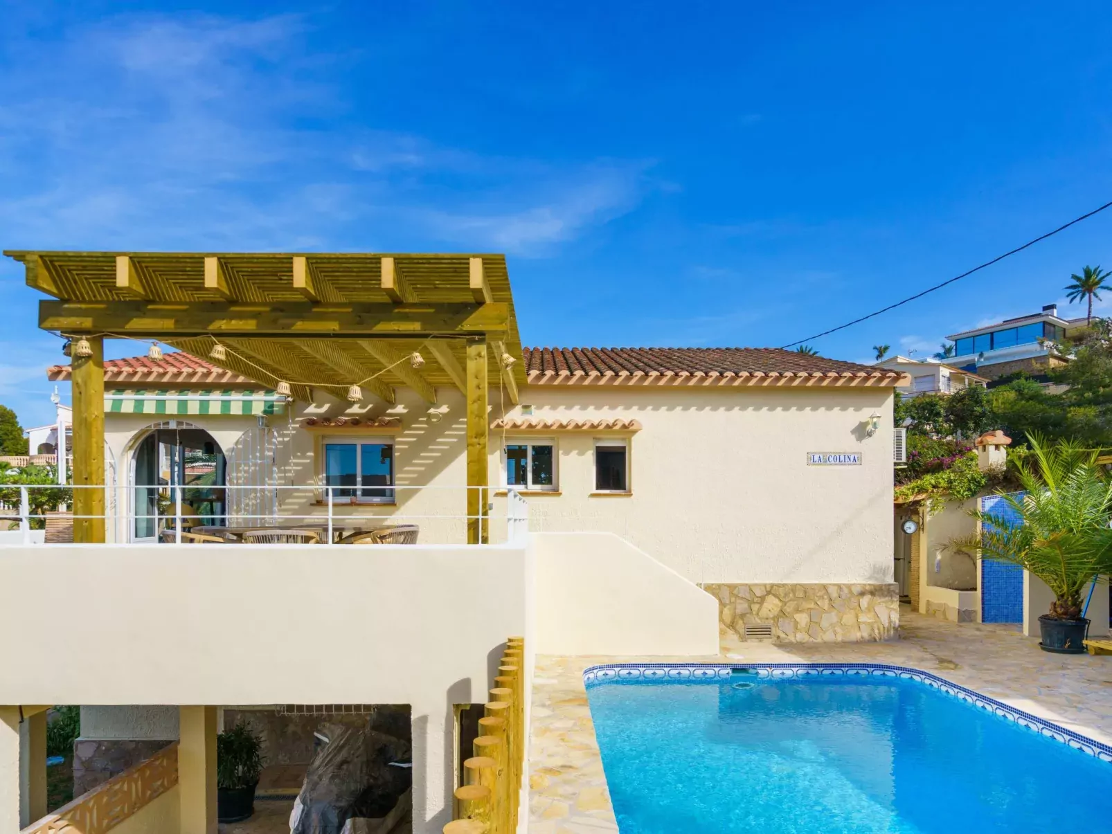 Villa La Colina-Outside