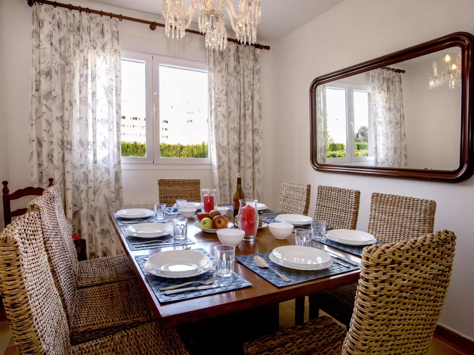 Casa Larauri Oliva Nova-Inside