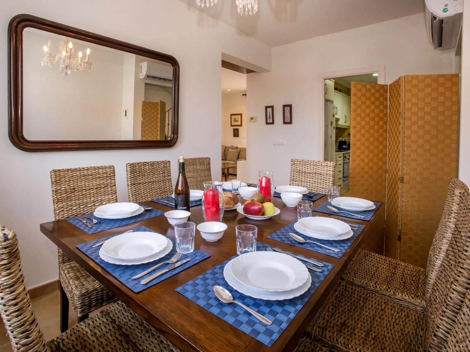 Casa Larauri Oliva Nova-Inside