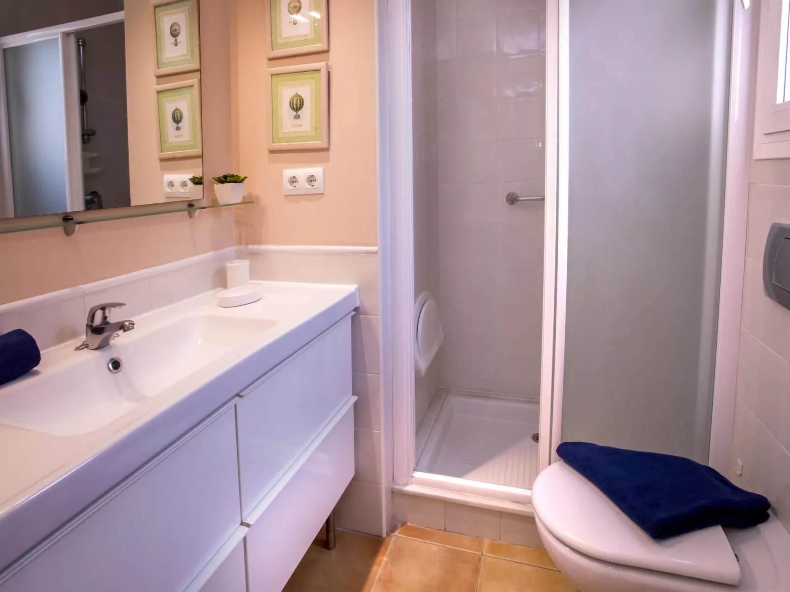 Casa Larauri Oliva Nova-Inside
