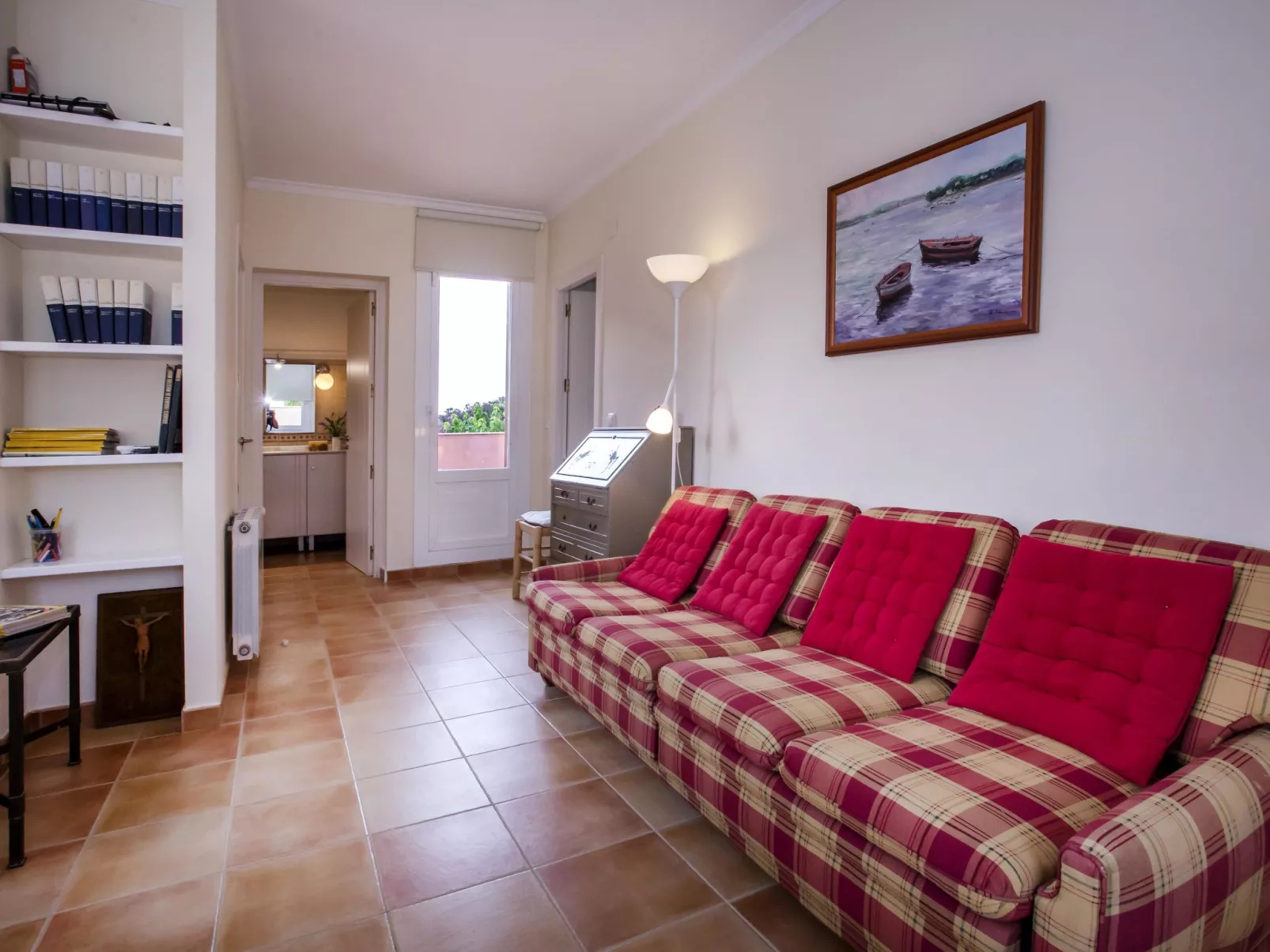 Casa Larauri Oliva Nova-Inside