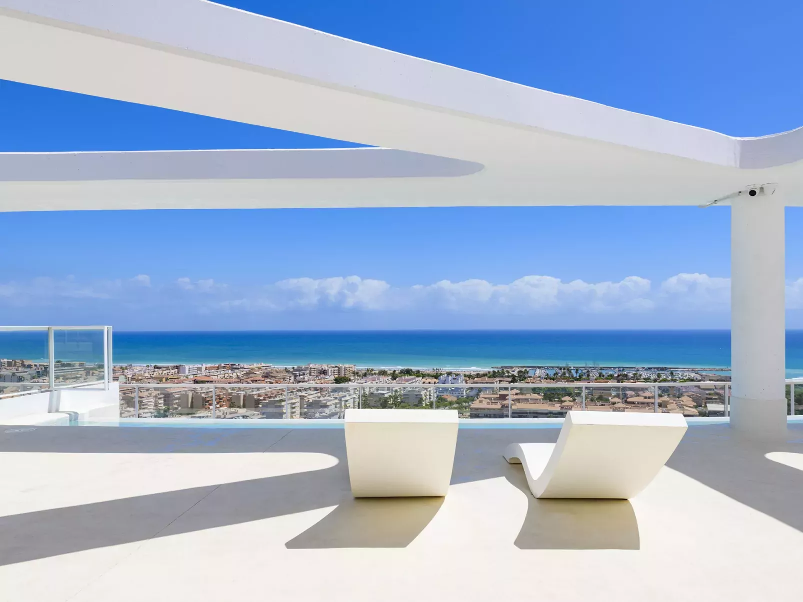 Gran Canet-Outside