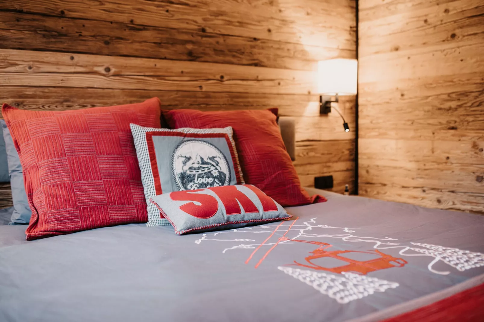 Chalet Lodge of Joy-Bedroom