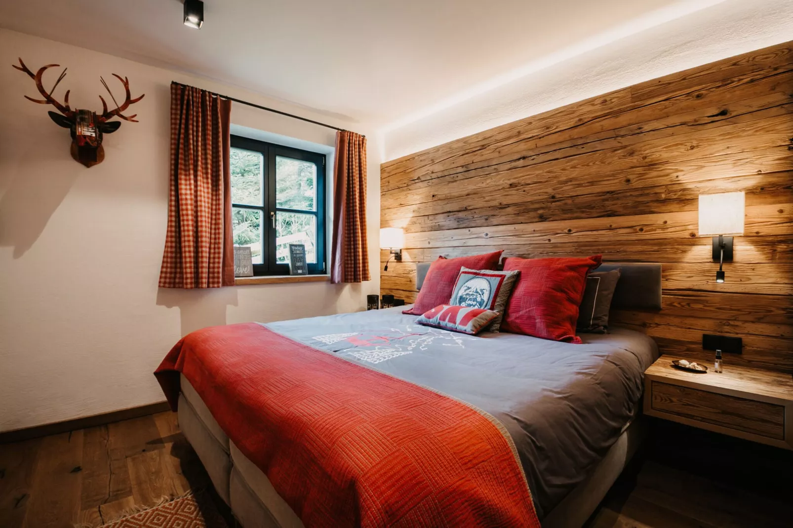 Chalet Lodge of Joy-Bedroom