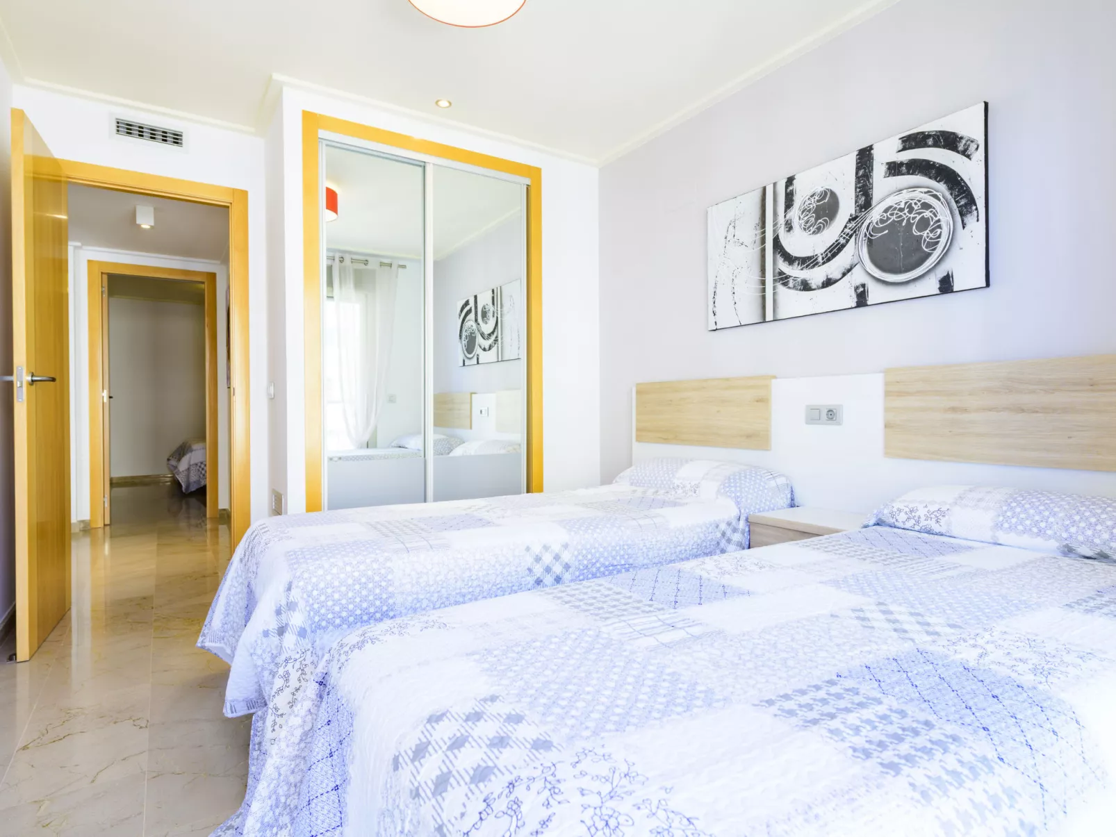 Vila de Oropesa X-Dedans
