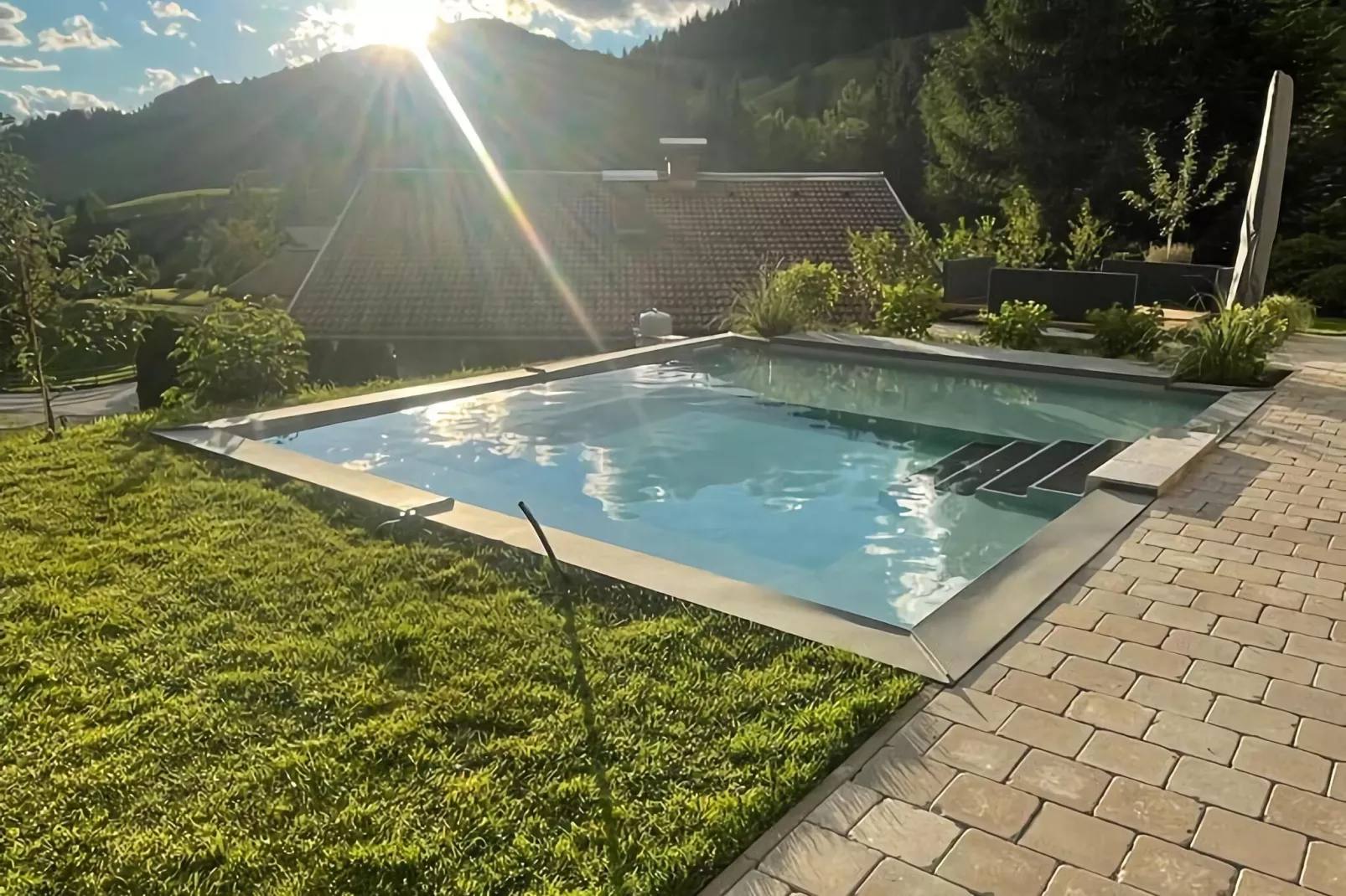 poolofhouse