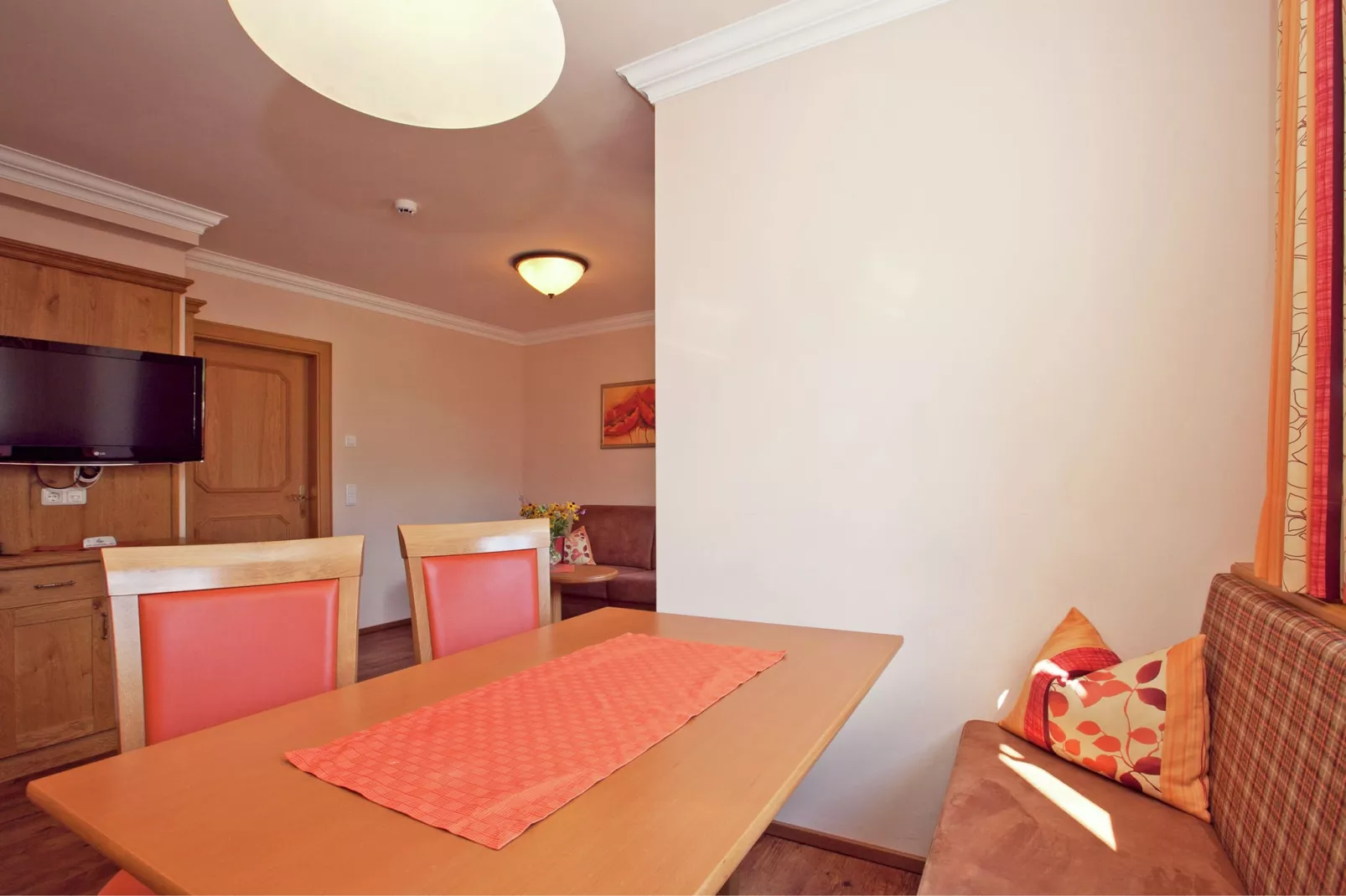 Wellness-Aparthotel-Kleinarl-Wohnzimmer
