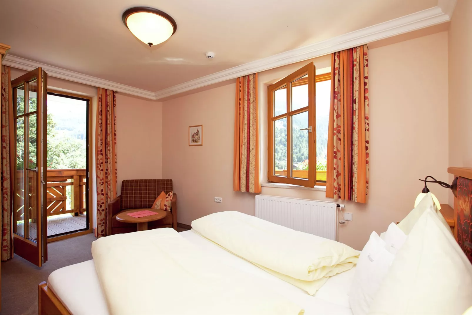 Wellness-Aparthotel-Kleinarl-Schlafzimmer