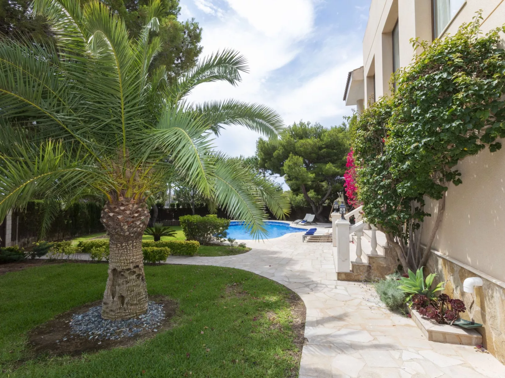 Villa Diagonal-Outside