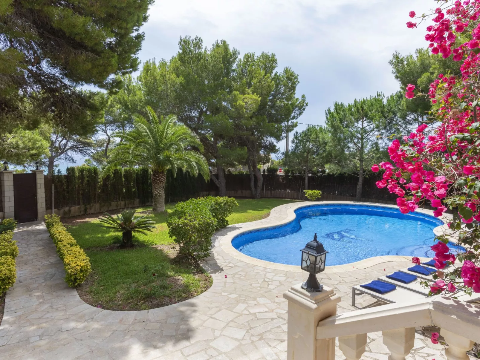Villa Diagonal-Outside