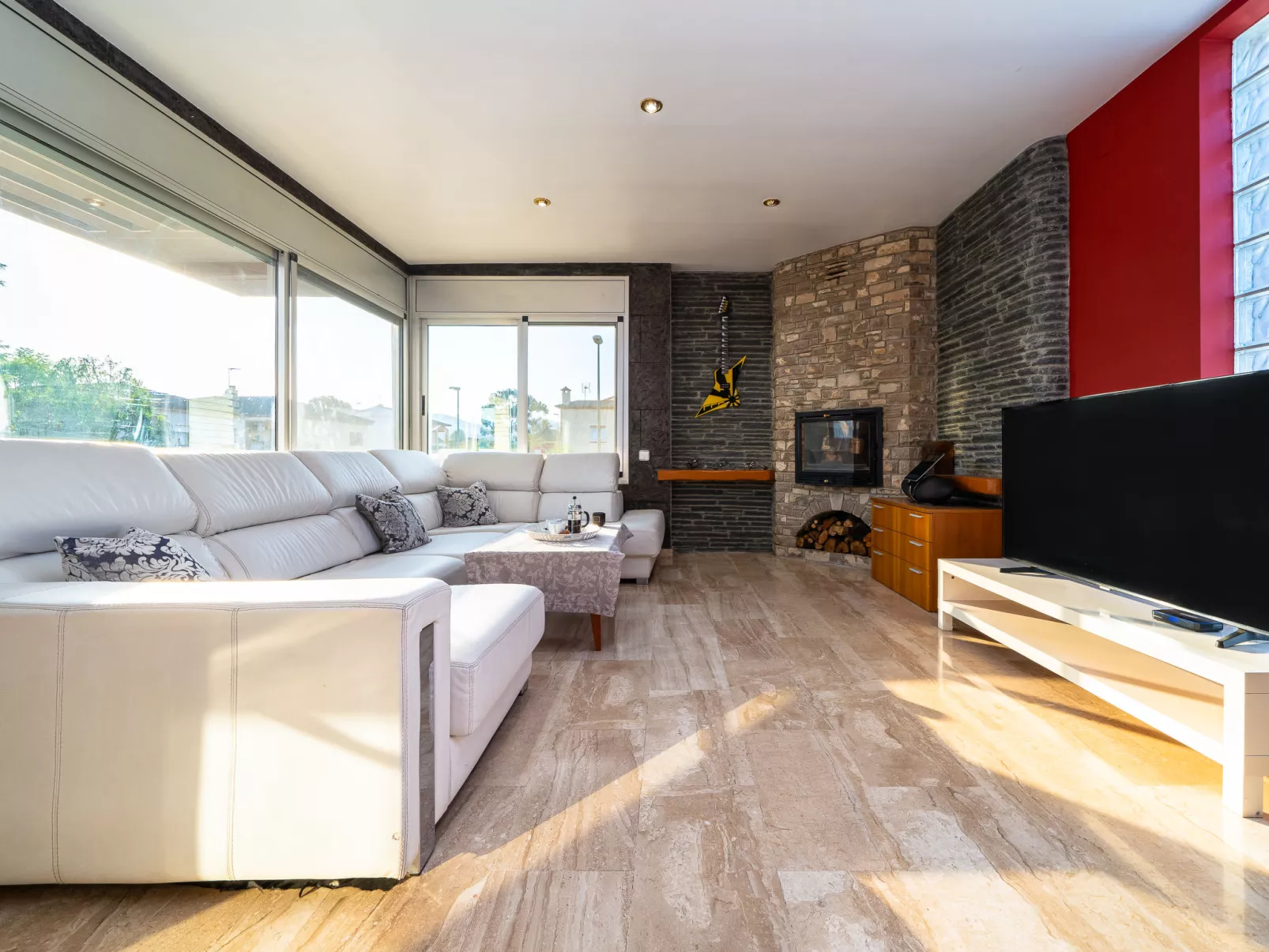 Villa Luxury Rock Tirri-Inside