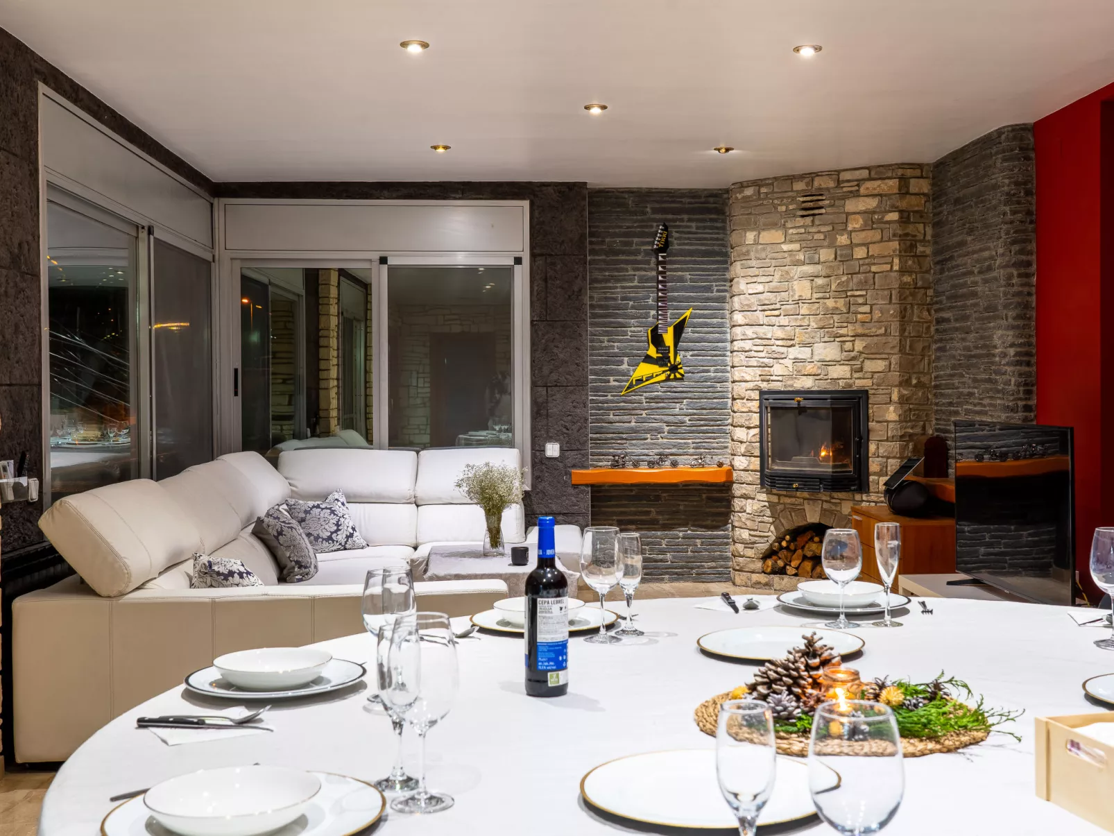 Villa Luxury Rock Tirri-Inside