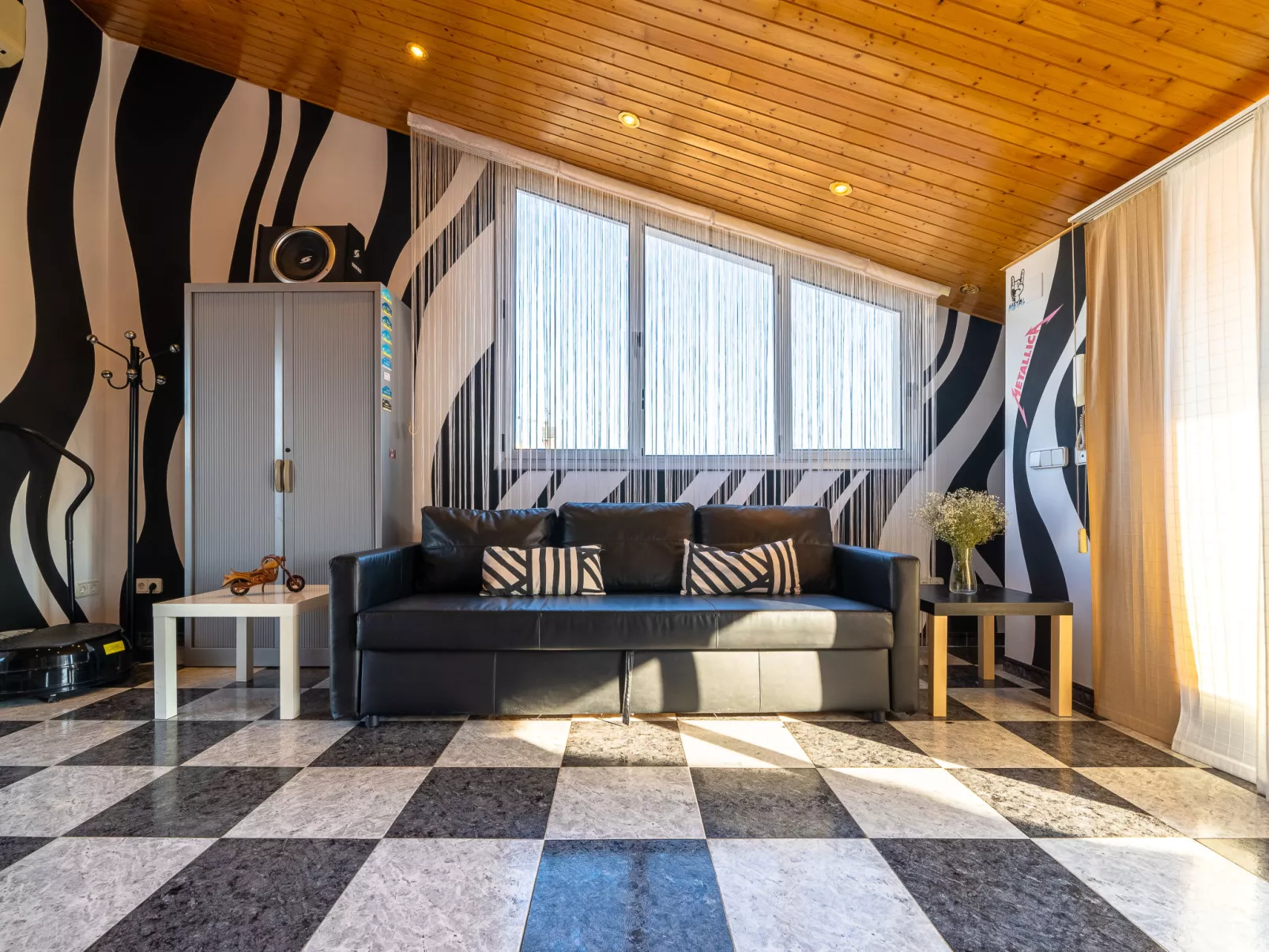 Villa Luxury Rock Tirri-Inside