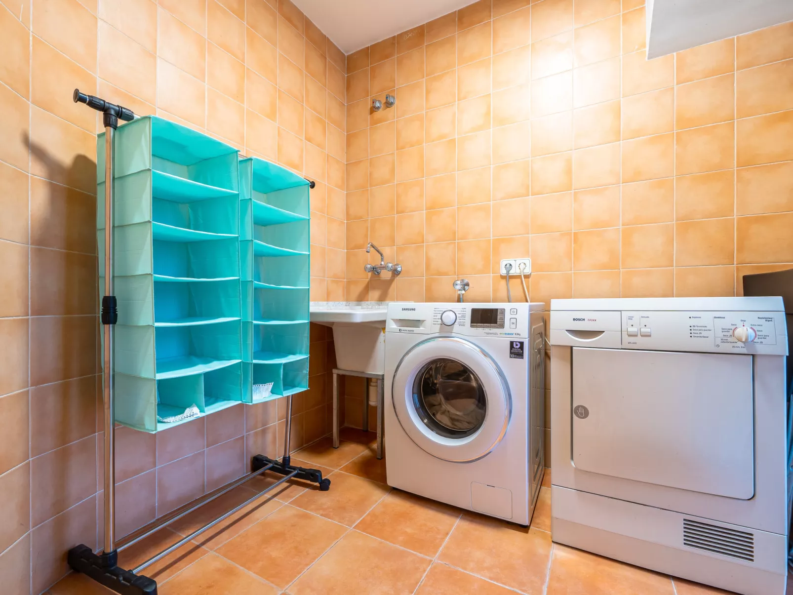 Villa Luxury Rock Tirri-Inside