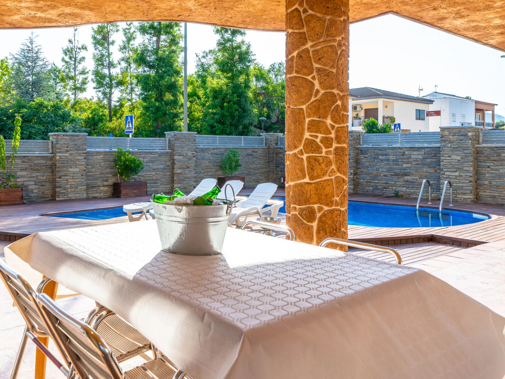 Villa Luxury Rock Tirri-Outside