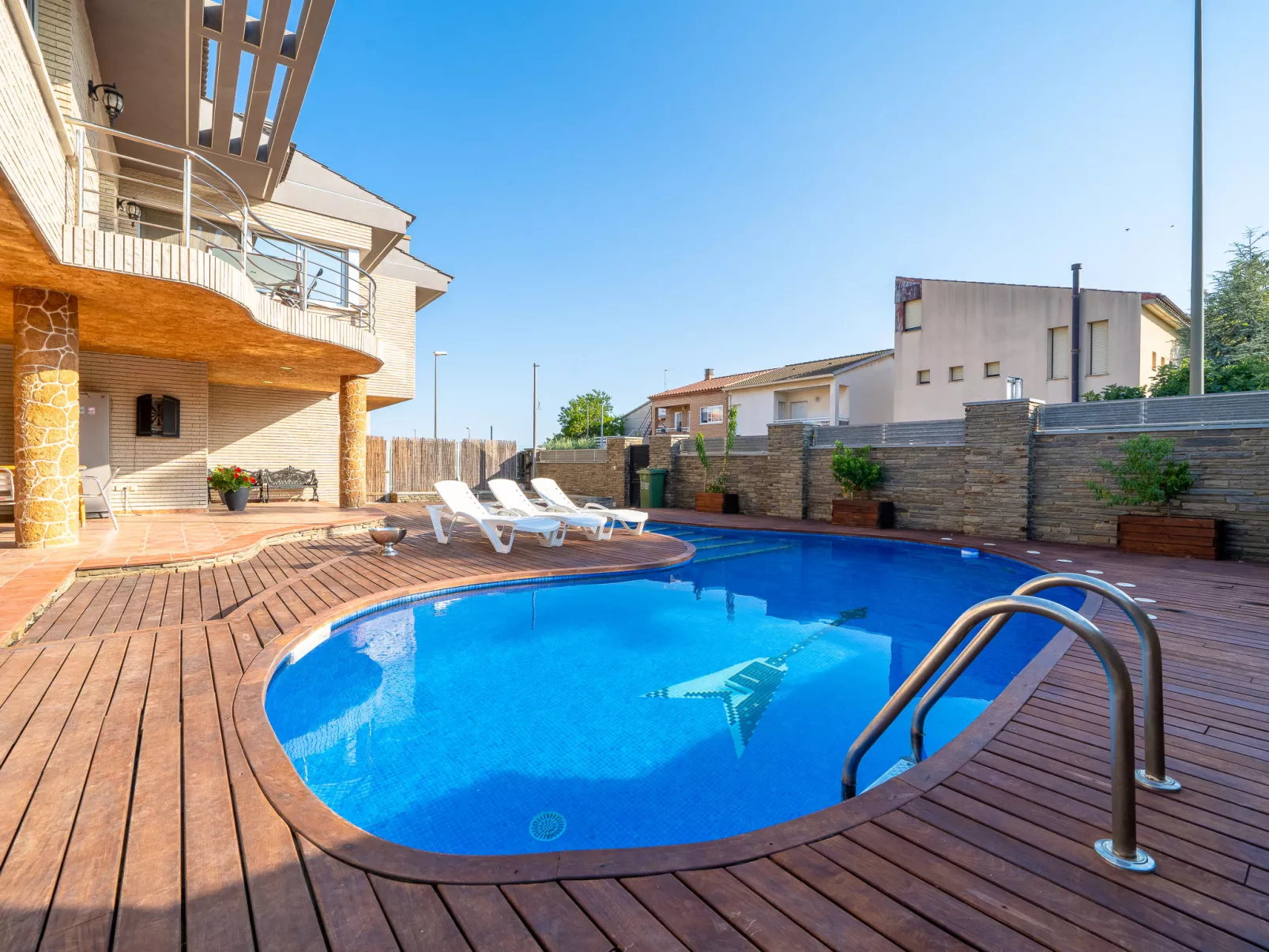 Villa Luxury Rock Tirri-Outside
