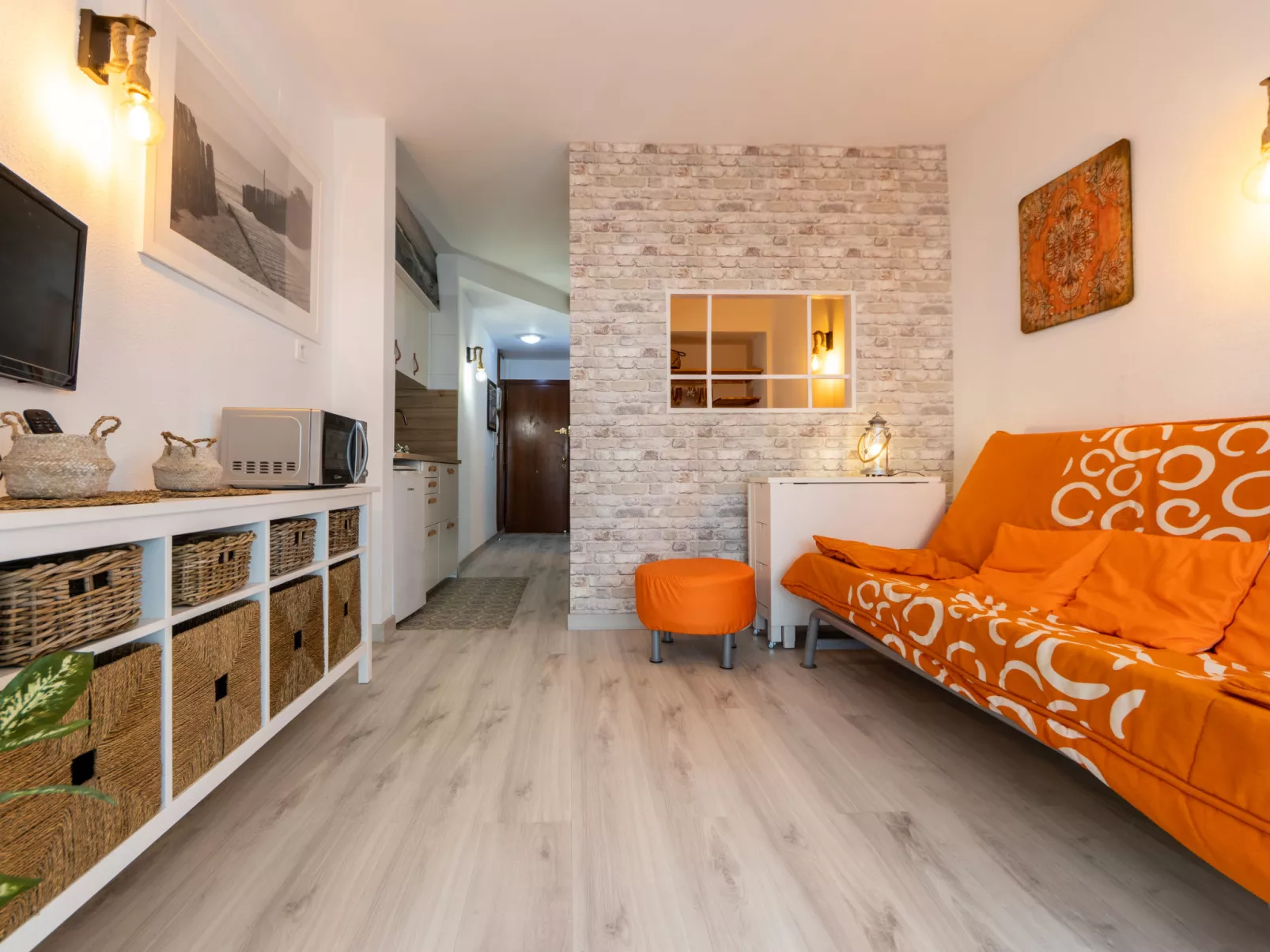 Calafont-Inside