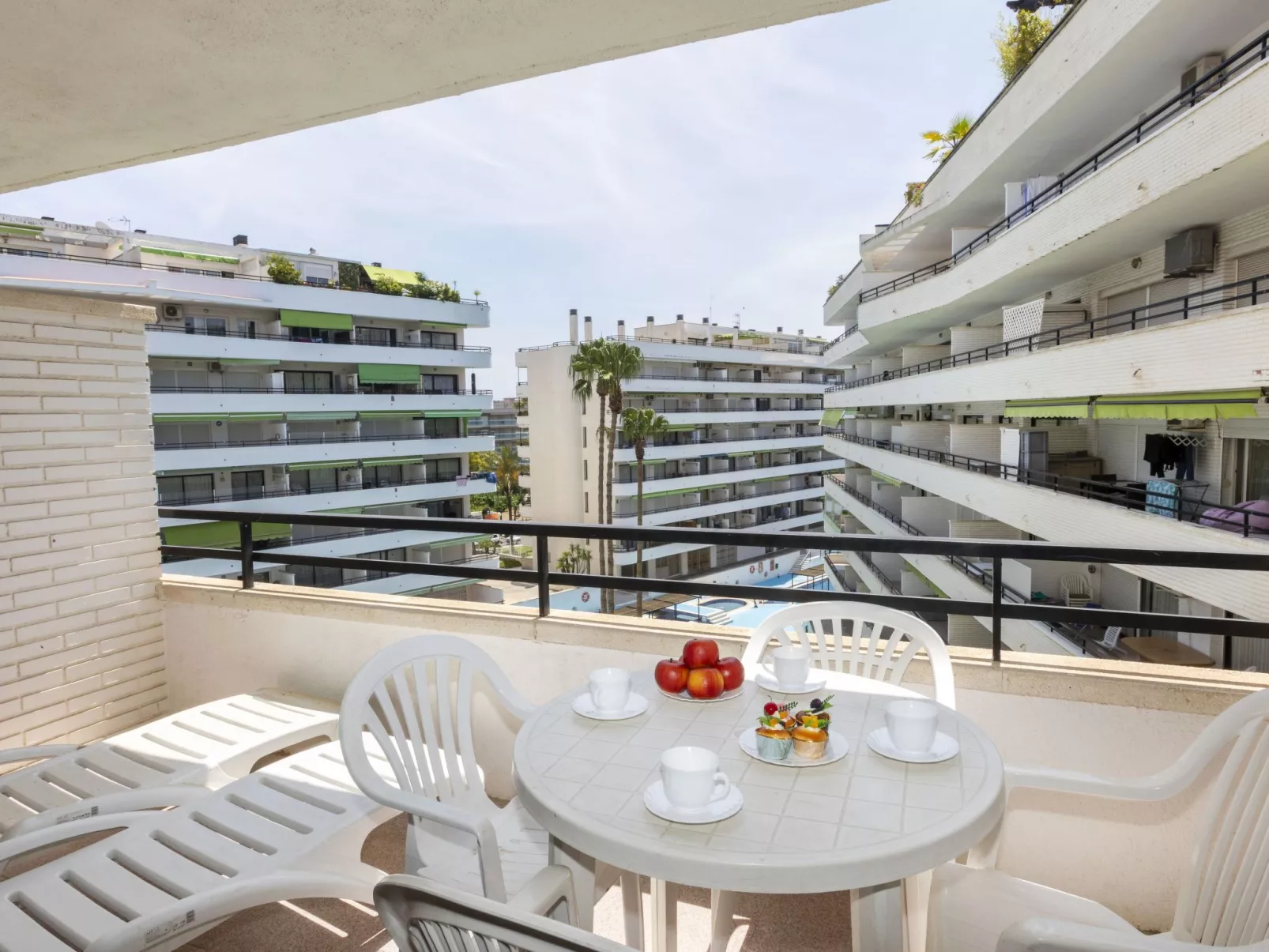 Riviera Park J 57