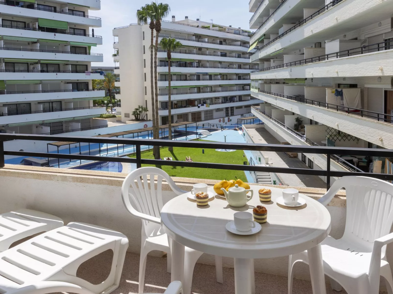Riviera Park J 22 - Outside