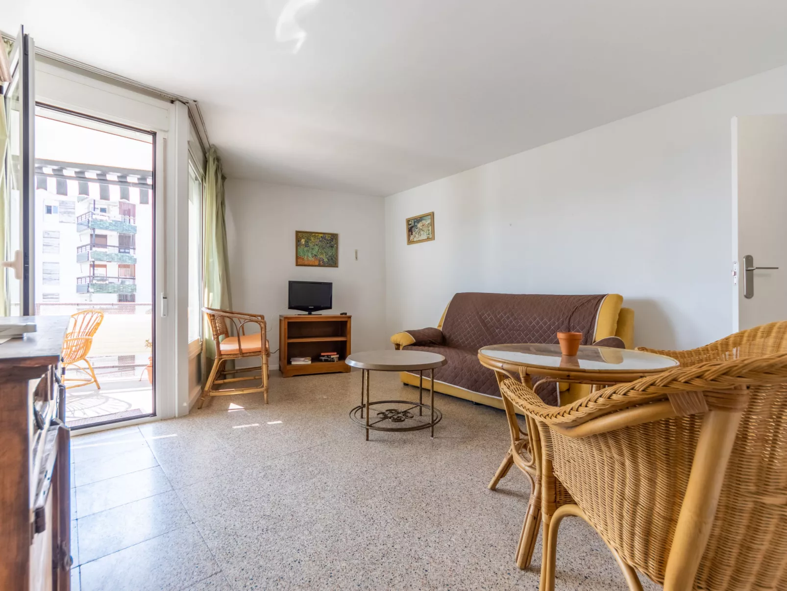 Sicilia-Inside