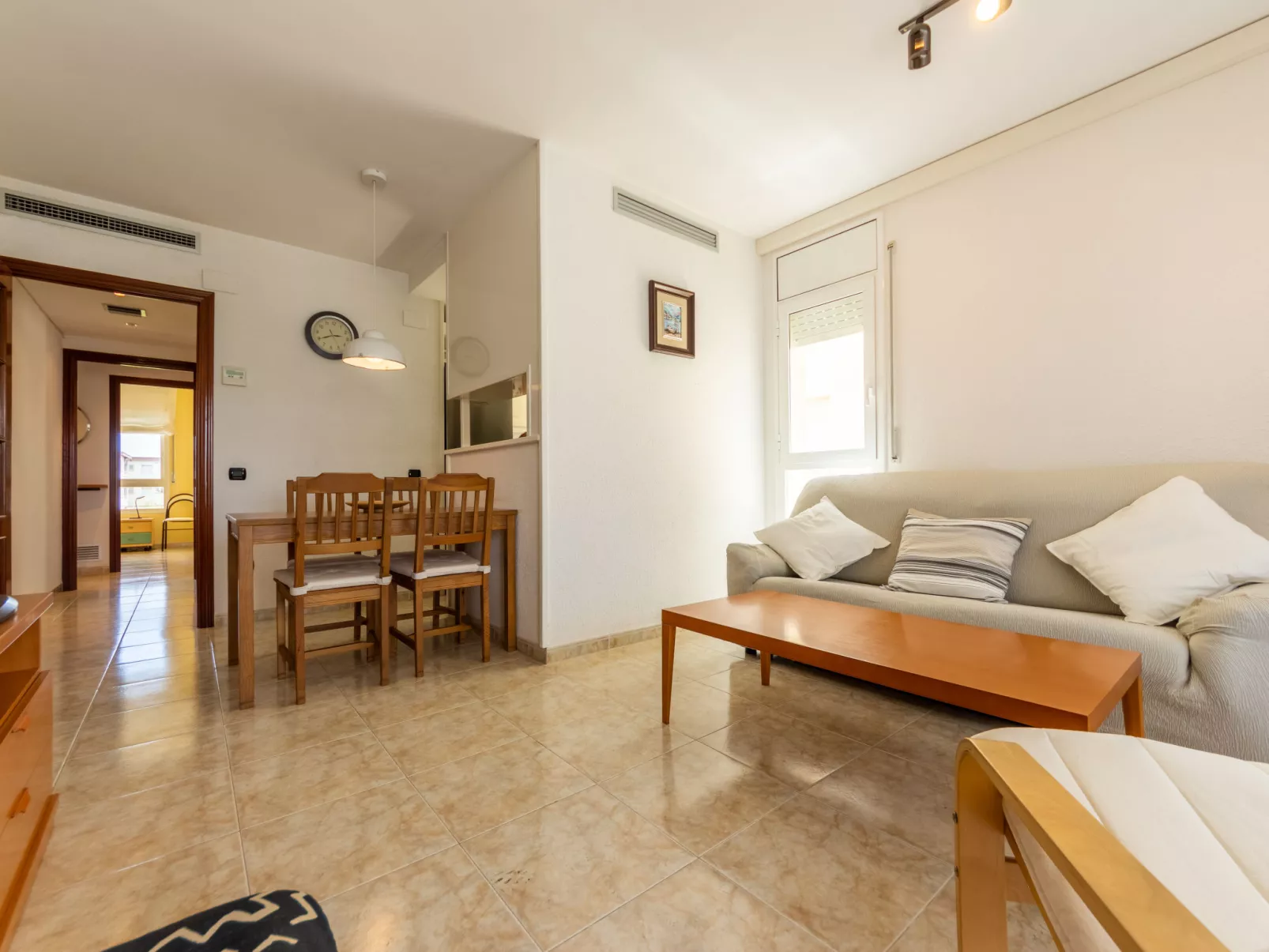 Girona-Inside