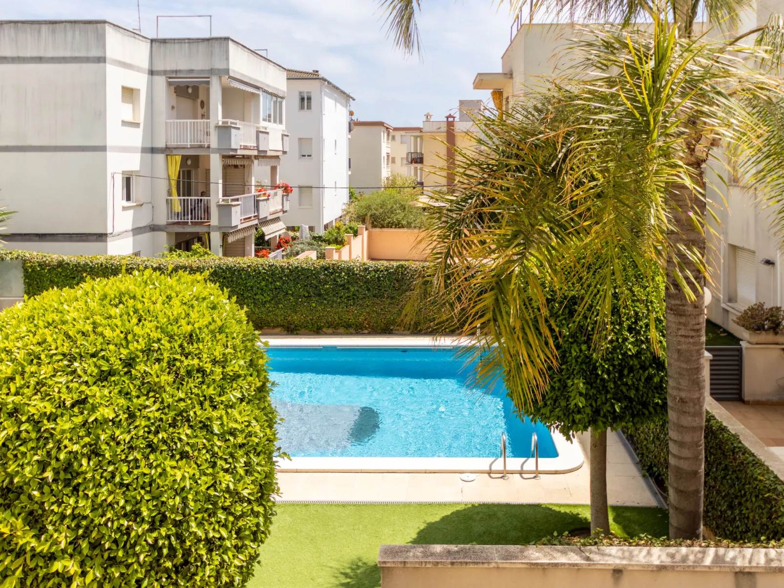Girona-Outside