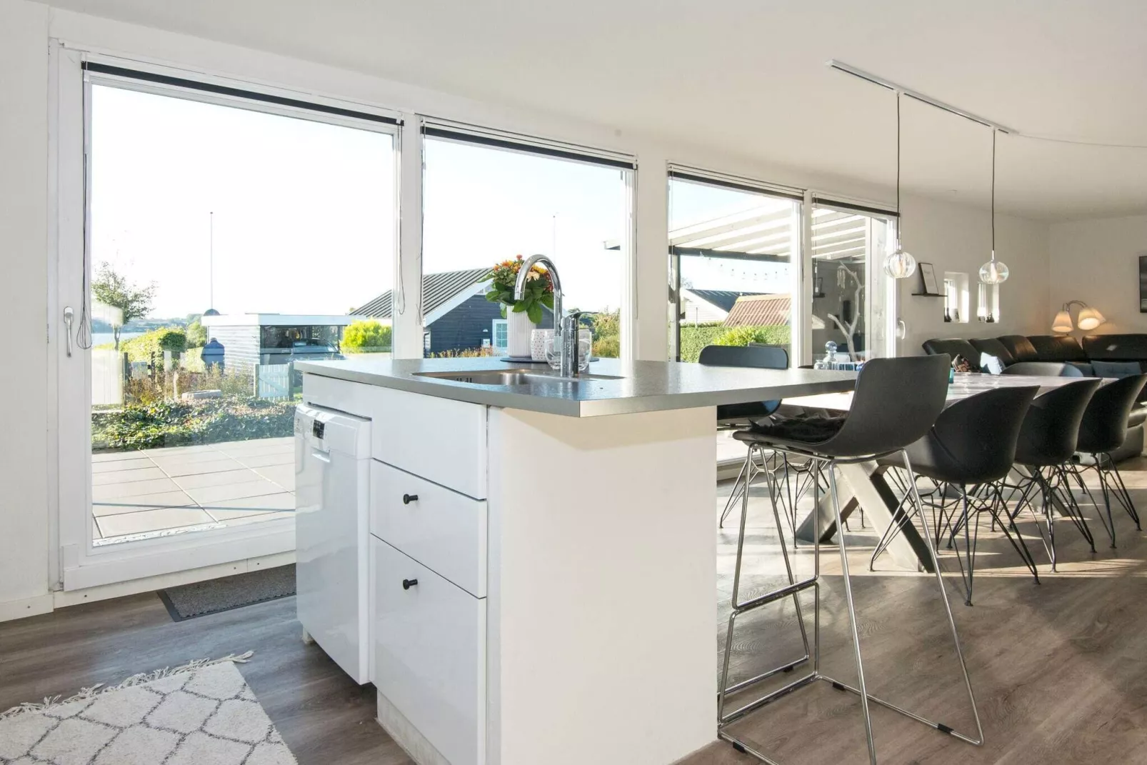 Seaside Serenity in Teglgarden-By Traum-Indoor
