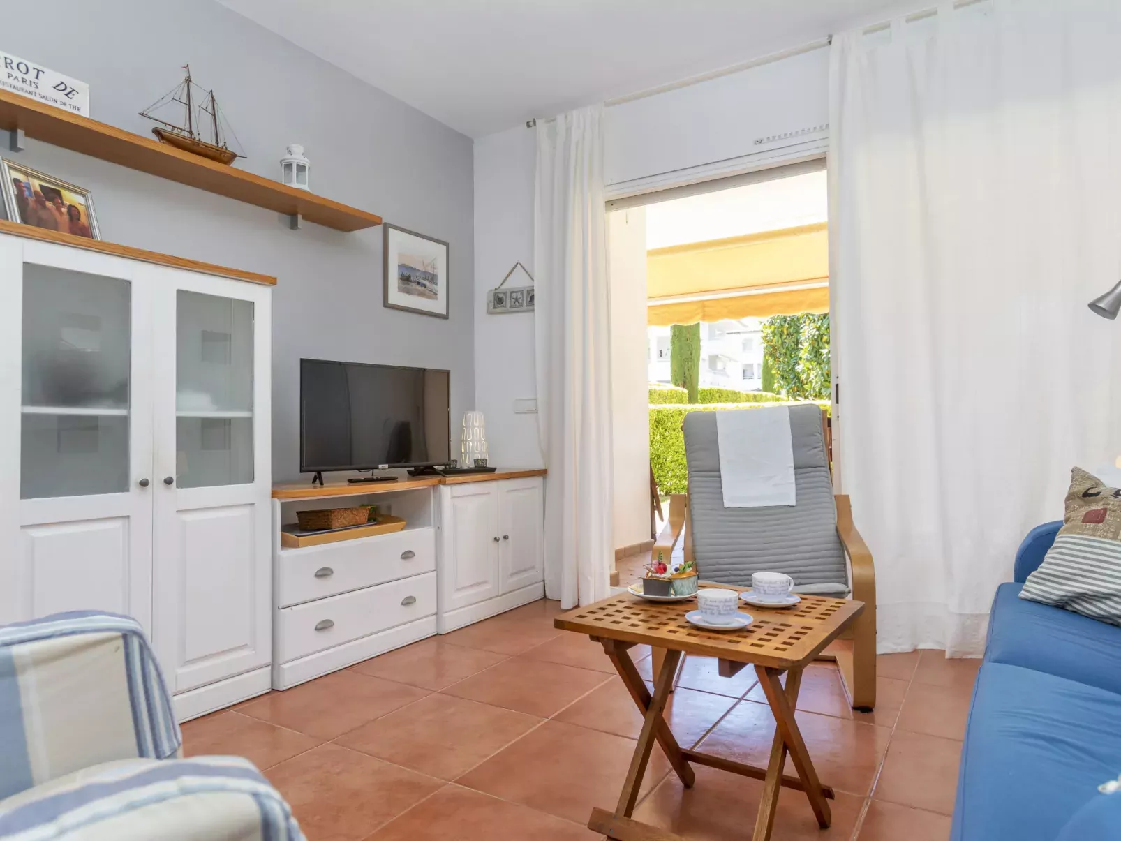 GreenMar B Down/bajo acceso piscina/Pool-Dedans