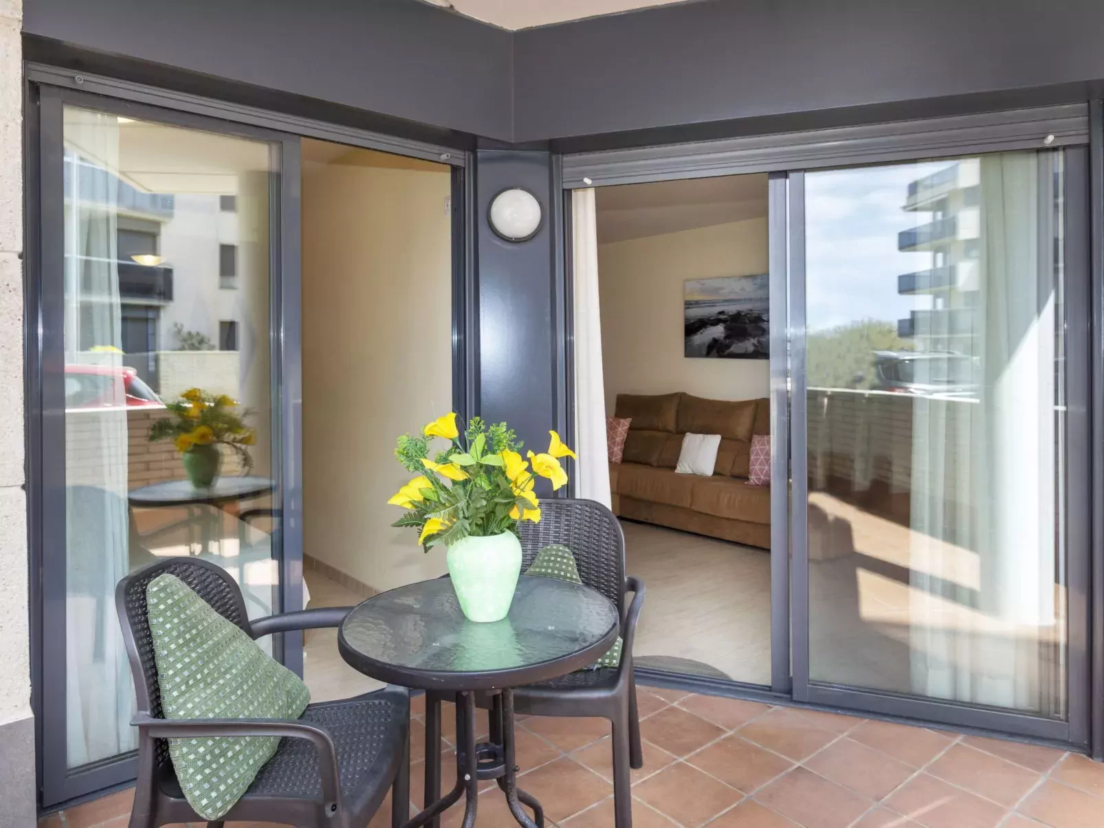 Balco del Port I-Outside