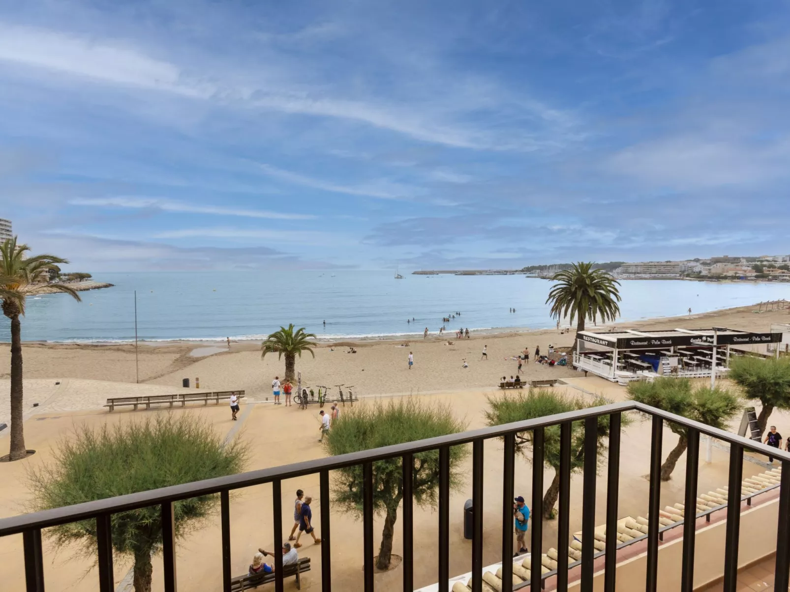 Riells Platja-Outside