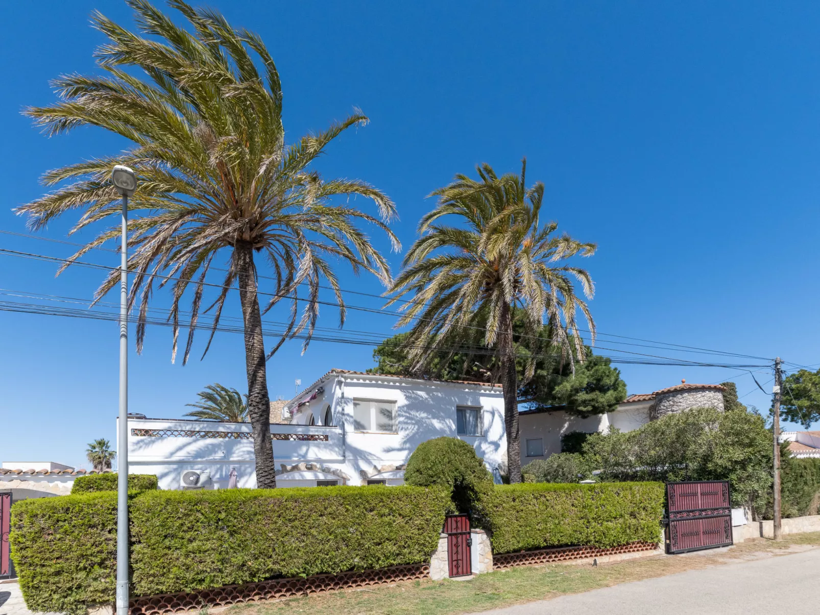 Melrose place-Outside