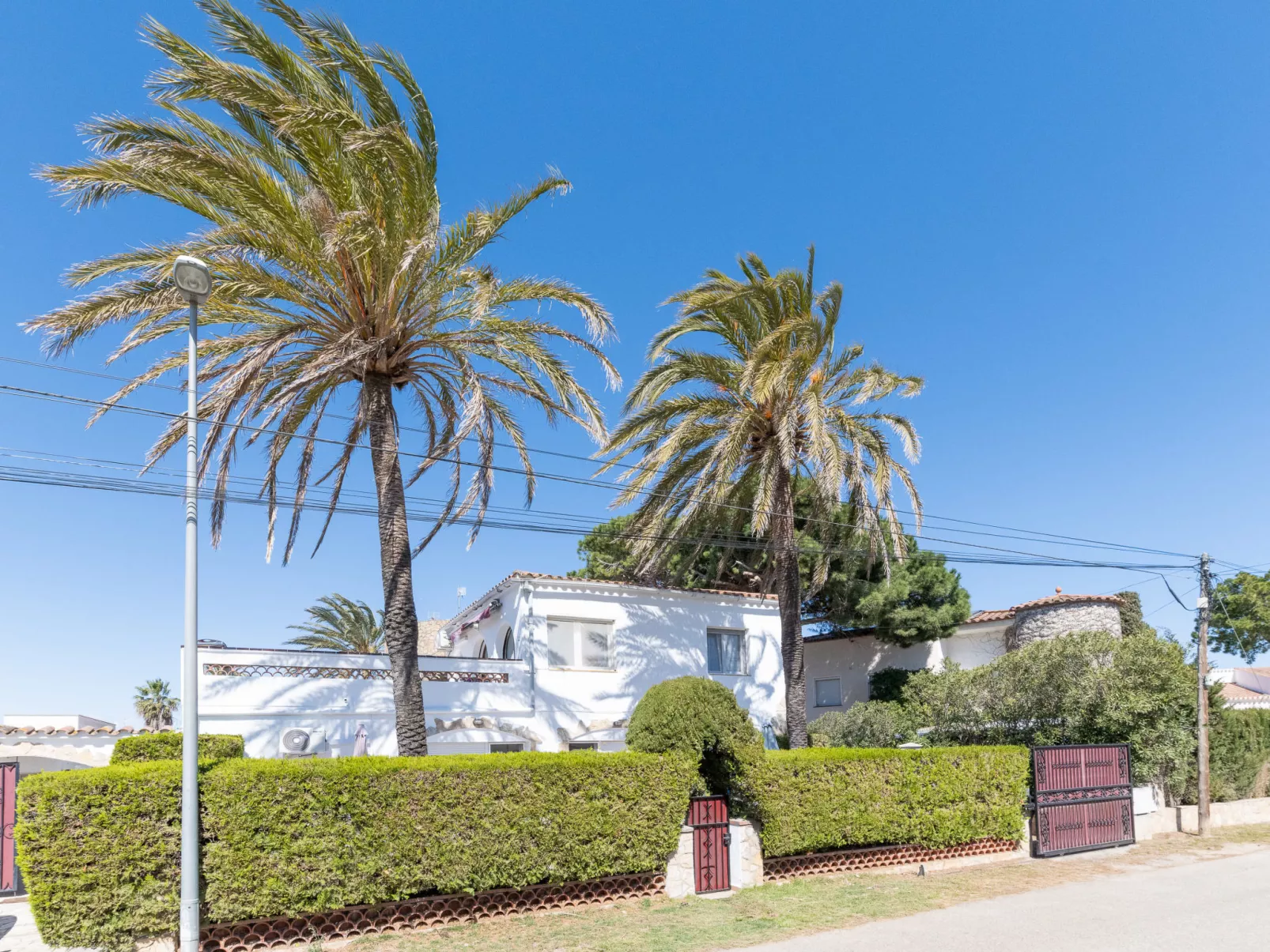 Melrose place-Outside